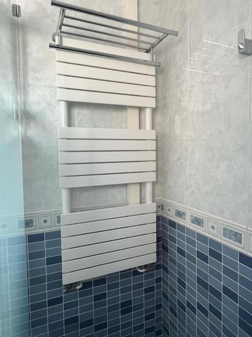 Ferienwohnung Atico Luminoso Centrico Y Comodo Figueres  Exterior foto